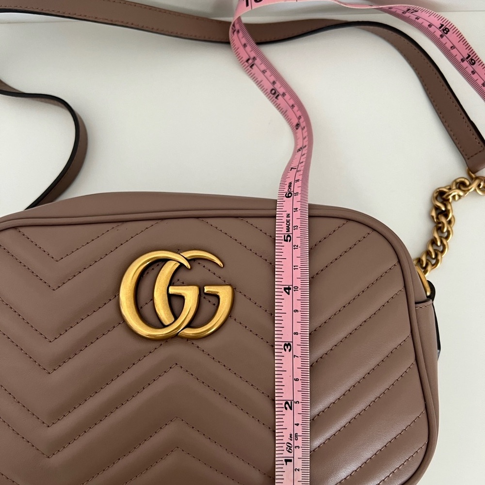 Gucci Tan Crossbody Bag with Chevron Quilting - Picture 8 of 8
